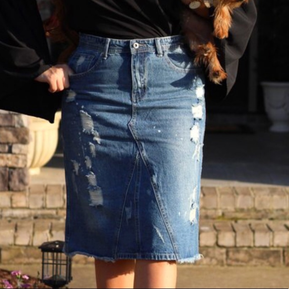 Distressed denim skirt
